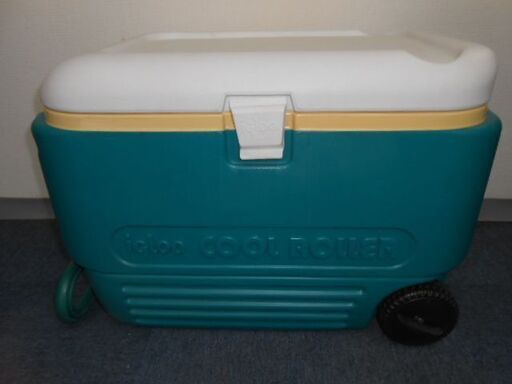 Igloo イグルー キャスター付きクーラーボックス レジャーやキャンプ魚釣りなどに Kenken 河内松原のその他の中古あげます 譲ります ジモティーで不用品の処分