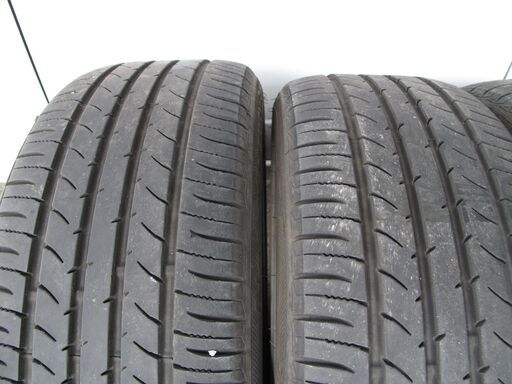 バリ溝 215/45R17 87W 215/45-17 TOYO ナノエナジー 3 PLUS プリウス