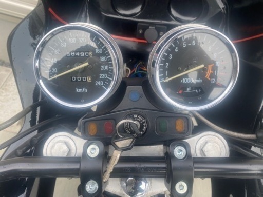 ゼファー750 エンジン実働