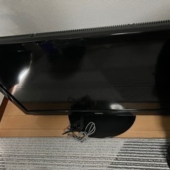 無料でお譲りします　42型？テレビ　交渉中