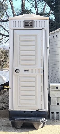 仮設トイレ　中古品　近場だと配達します！
