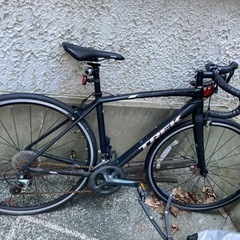 TREK Emonda ALR 4 自転車　マウンテンバイク