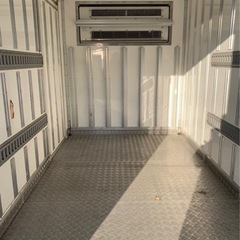 No.578 保冷バン 2ｔ 車  アルミ 箱 バイク 倉庫 トラック コンテナ 米 保管庫 物置 DIY