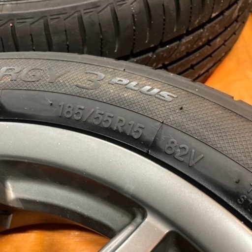 185/55R15 8分山ラジアルタイヤ&アルミセット - 車のパーツ