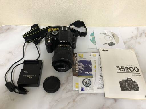 Nikon　ニコン デジタル一眼レフカメラ D5200 AF-S NIKKOR 18-55mm