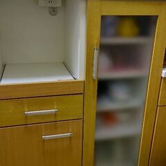 ニトリ レンジボード 食器棚