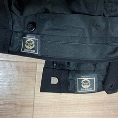 中学校の制服（学ラン上下、ズボンは夏用と冬用）セットで20,000円