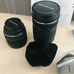OLYMPUS ミラーレスカメラ　ダブルレンズ