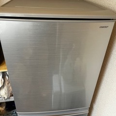 【ネット決済】SHARP 冷蔵庫　3,000円