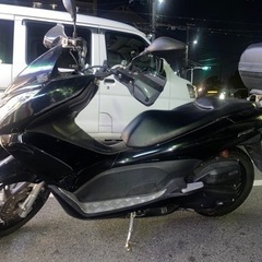 「現在取引中」 PCX125 jf28 黒 14000km 自賠...