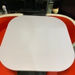 ダイニングテーブル　椅子4脚セット