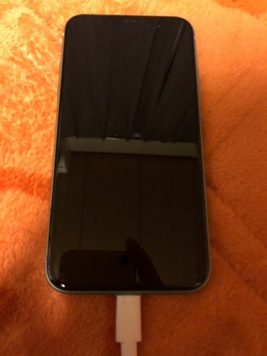 iPhone11 SIMフリー　64GB