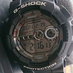 腕時計 カシオ G-SHOCK / GD-100BW　値下げしました
