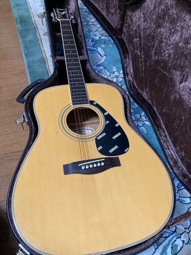 中古　YAMAHA ギター