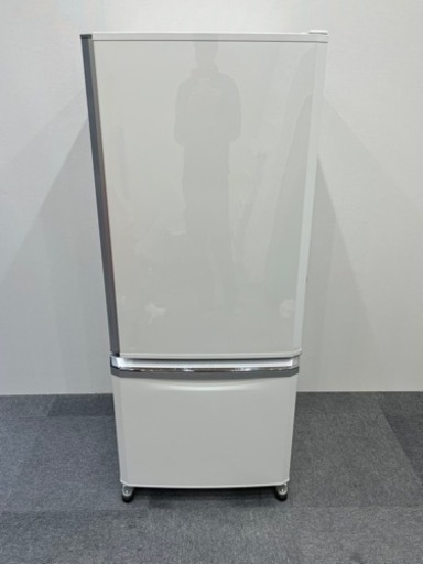 本格派ま！ 【記載エリア配送無料】冷凍冷蔵庫 MR-D30S-W1 家電
