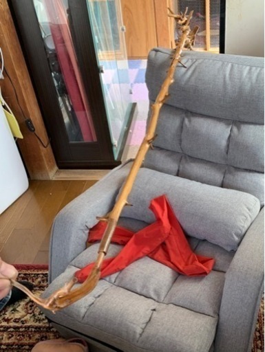 天然木(杜松)の竿かけセットで売ります。