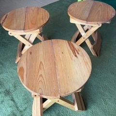 木の椅子、鉢植え置き　3個セット