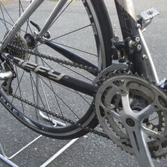 ジャイアント　　DEFY　アルミロード　入門用に　サイズ　520ｍｍ（165ＣＭ～