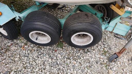 お話中】ジェットスキー船体台車