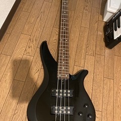 ジャンク品　YAMAHAエレキベース