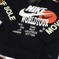 NIKE　メンズ　ワールドツアー　ロンT　ナイキ　黒