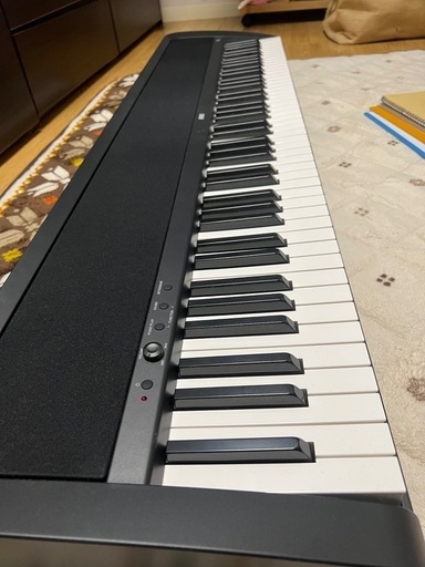 電子ピアノ（88鍵盤）