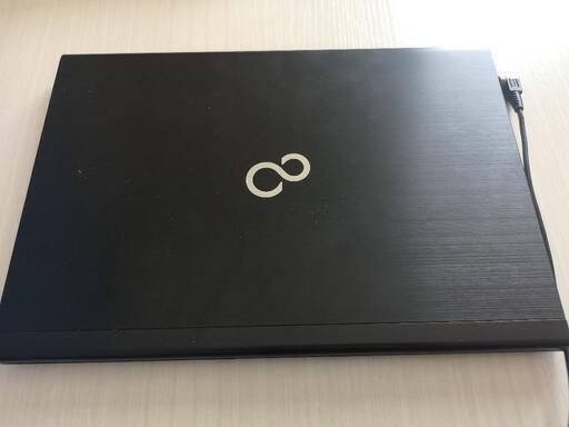 富士通ノートパソコン Core i7-4500/メモリ8G/SSD240G/ タッチパネル搭載