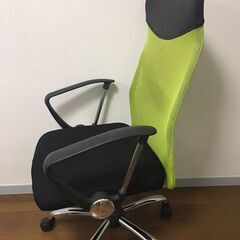 通気性の良い緑の椅子　あげます