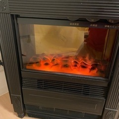 「決まりました」暖炉型ファンヒーター( ◠‿◠ )