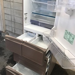 取引場所 南観音 K 2202-393 MITSUBISHI 425リットル冷蔵庫 2017年製