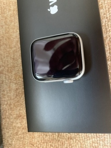 Apple Watch SE 44mm Nike GPSモデル　シルバー