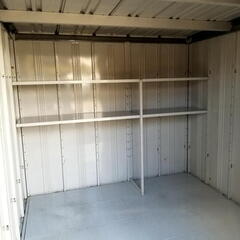 イナバ物置 ベイシー MBX-48 W2200×D2200×H2200　棚あり　鍵付き