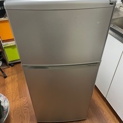 AQUAノンフロン直冷式冷凍冷蔵庫　AQR-111C(S)