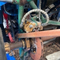 取引中】引取り希望!レーシングカート 縦スタンド付ジャンク扱い