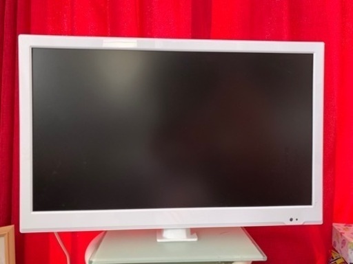 22型テレビとDVDプレーヤー
