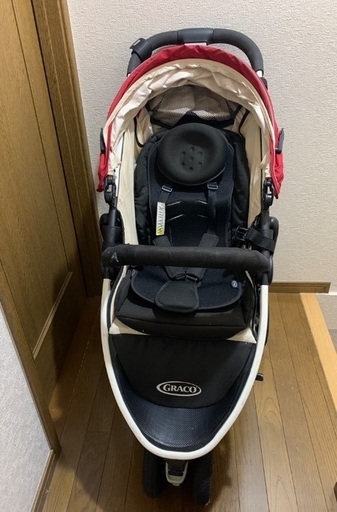 中古　GRACO シティトラック　赤