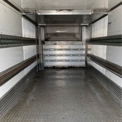 No.586 保冷バン 4ｔ 車 アルミ 箱 バイク 倉庫 トラック コンテナ 米 保管庫 物置 DIY