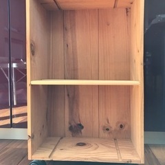 ワインの木箱で作ったおしゃれな棚