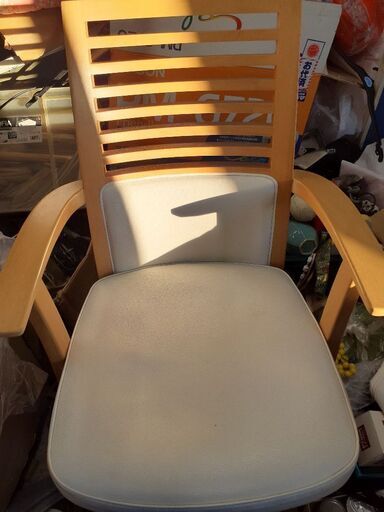 ソファ 椅子 家具 生活用品 可愛い かっこいい オシャレ 快適 チェア まるぼっち 川崎の椅子 チェア の中古あげます 譲ります ジモティーで不用品の処分