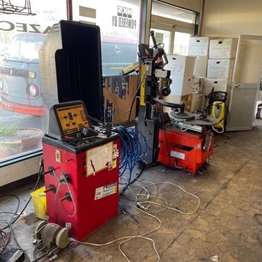 修理部門廃止に伴い、全ての工具売ります、土地、店舗が売れたので、急ぐため値下げ！ 修理部門廃止に伴い、全ての工具売ります、土地、店舗が売れたので