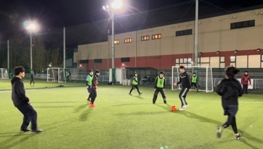 今週金曜日と土曜日 個人参加型フットサル 個サル 男女参加者大募集 お1人でもグループでも レベルは問わず大歓迎 大阪 鶴見緑地 ぐっちょん 鶴見緑地のフットサルのメンバー募集 無料掲載の掲示板 ジモティー