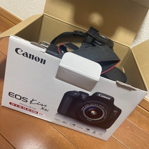 canon kiss x8i 【近日取引できる方のみ】