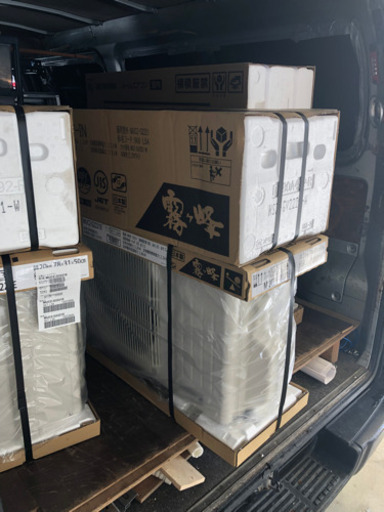 　一番人気　2台入荷しました！三菱　霧ヶ峰　標準取付工事込み　