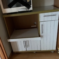 【ネット決済】商談中　レンジ台付き食器棚