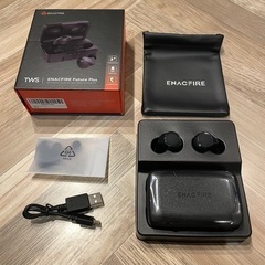 ワイヤレスイヤホン　Bluetoothイヤホン　新品　①