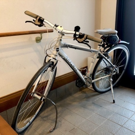TREK  クロスバイク