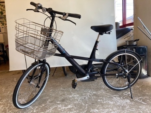 ブリヂストンMARIPOSA】ベルトドライブ 8段変速 20インチ自転車 ブラック