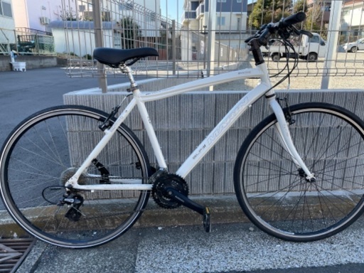 クロスバイク MARIN CORTE MADERA 白