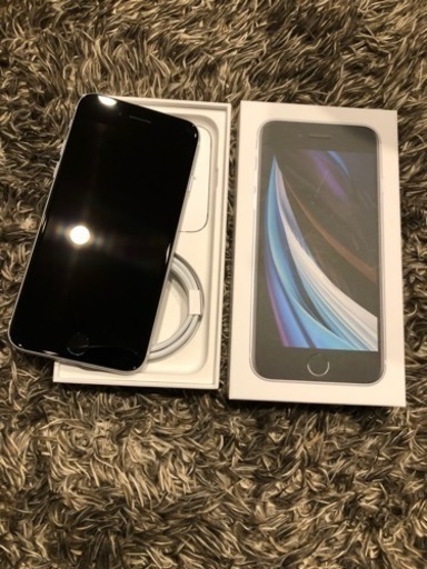 新品　未使用　iPhoneSE 第2世代