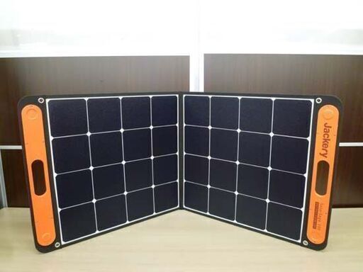 Jackery SolarSaga 100 ソーラーパネル 折りたたみ式 100W/18V USB ソーラーチャージャー 美品 互換性 ① 苫小牧西店